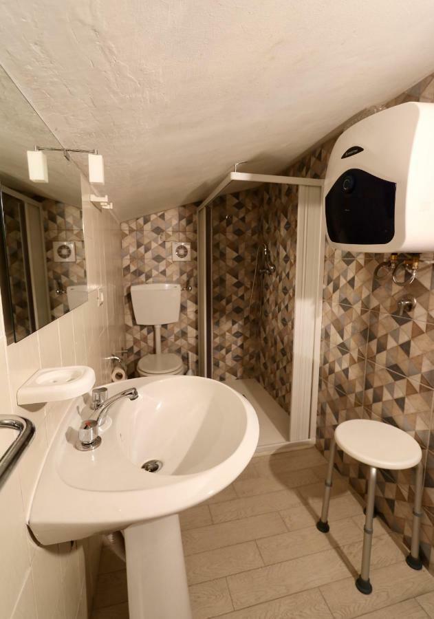 Il Covo Sul Porto Apartment มิลาซโซ ภายนอก รูปภาพ